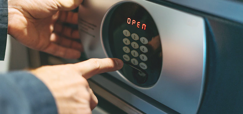 Cash Safe Openers in Saratoga, California